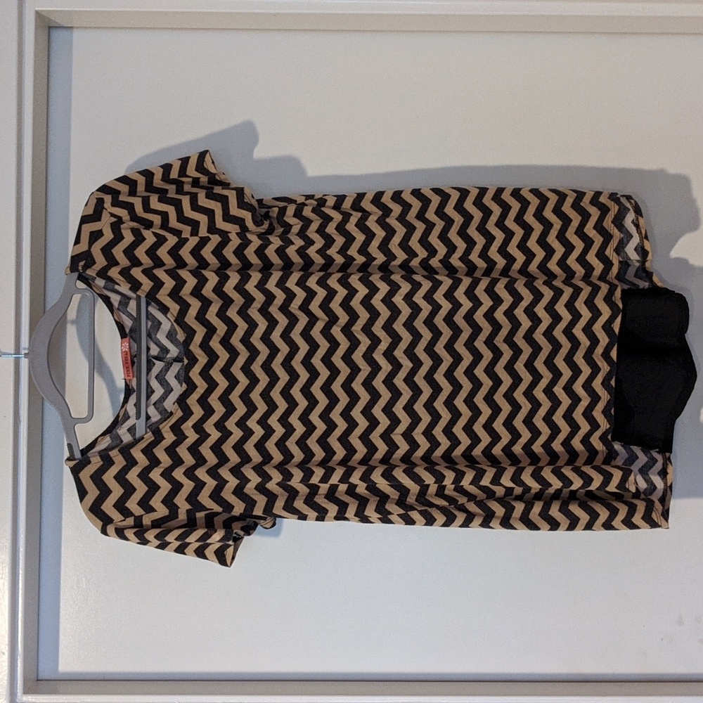 Pink Petal Size L Chevron Shirt